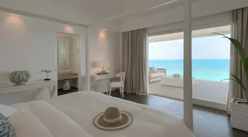 DIAMONDS THUDUFUSHI MALDIVES
