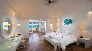 DIAMONDS THUDUFUSHI MALDIVES