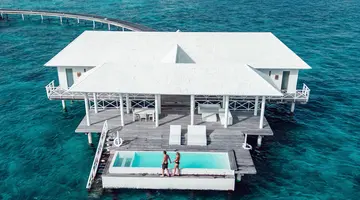 DIAMONDS THUDUFUSHI MALDIVES