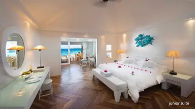 Diamonds Thudufushi