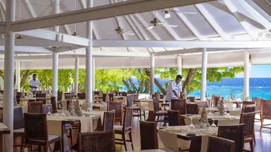 Diamonds Thudufushi
