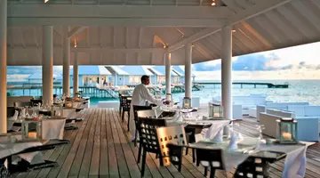 Diamonds Thudufushi