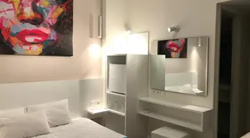 Diana Hotel