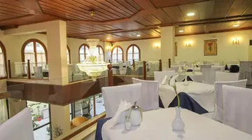 DIANA HOTEL