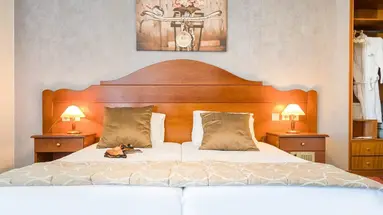 DIANA HOTEL