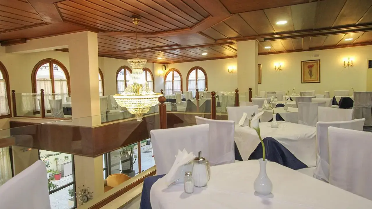 DIANA HOTEL