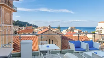 DIANA HOTEL