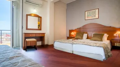 DIANA HOTEL