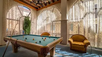 Diana Hotel