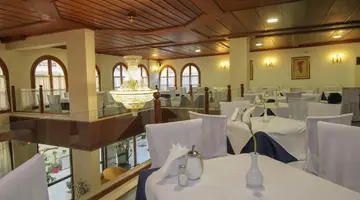 DIANA HOTEL