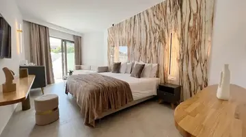 Diana Palace
