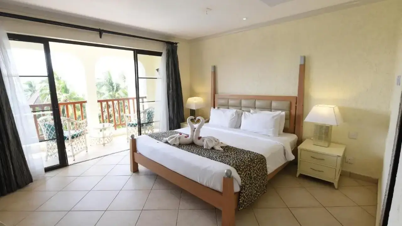 DIANI REEF BEACH RESORT