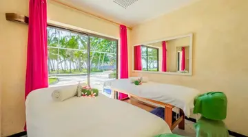 Diani Reef Beach Resort