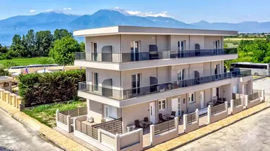 Dias Apartments