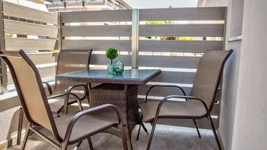 Dias Apartments