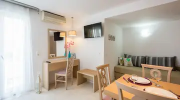 Dimamiel Malia Inn