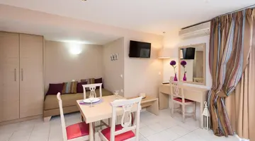Dimamiel Malia Inn