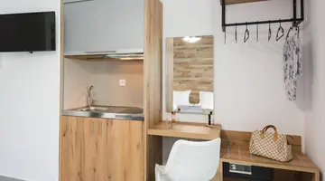 Dimamiel Malia Inn