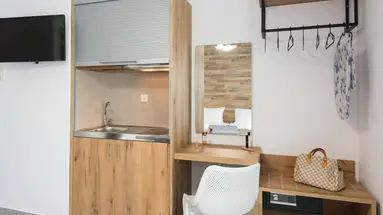 Dimamiel Malia Inn