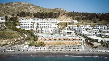 Dimitra Beach Hotel &amp Suites
