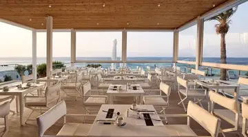 Dimitra Beach Hotel &amp Suites