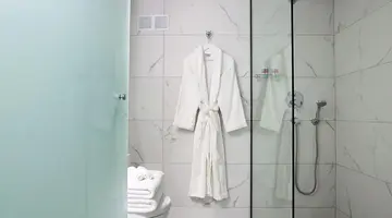 Dimitra Beach Hotel &amp Suites