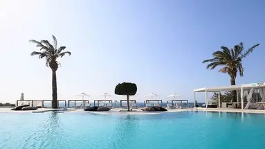 Dimitra Beach Hotel &amp Suites