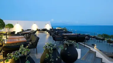 Dimitra Beach Hotel &amp Suites