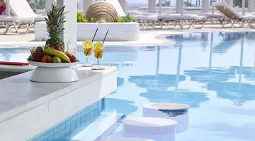 Dimitra Beach Hotel &amp Suites