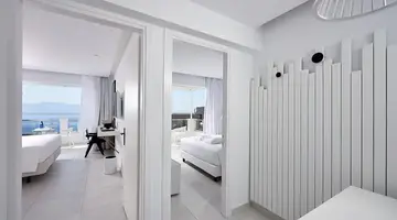 Dimitra Beach Hotel &amp Suites