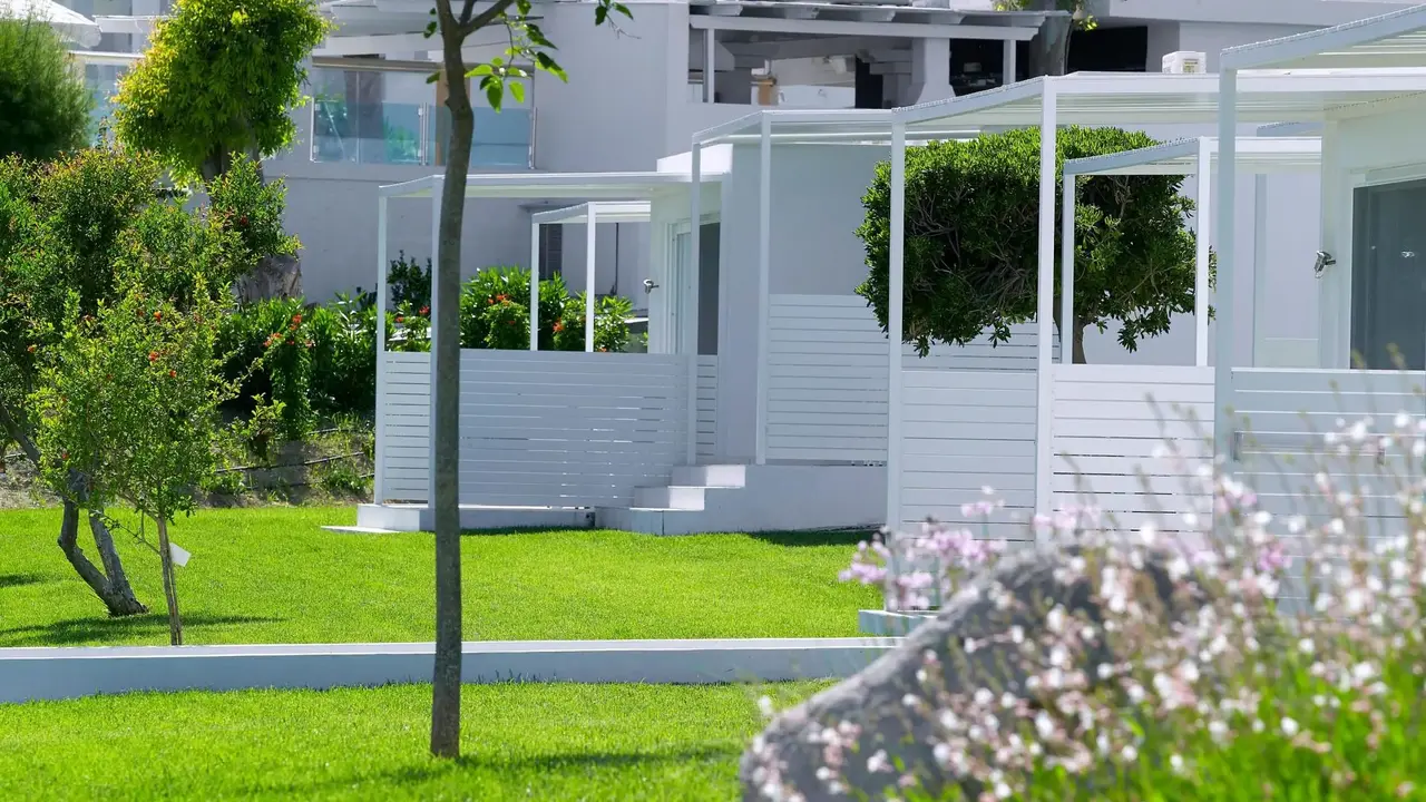 Dimitra Beach Hotel & Suites