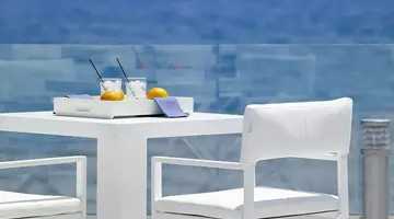 Dimitra Beach Hotel & Suites