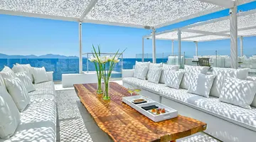Dimitra Beach Hotel & Suites
