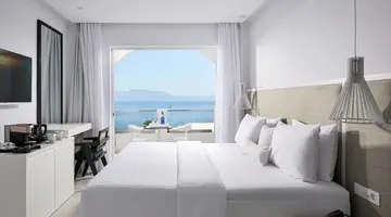 Dimitra Beach Hotel & Suites