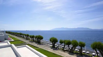 Dimitra Beach Hotel & Suites