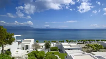 Dimitra Beach Hotel & Suites