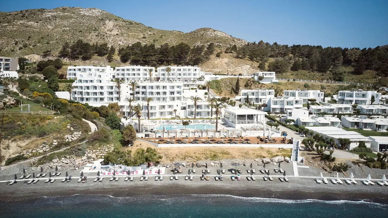 Dimitra Beach Hotel & Suites