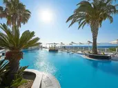 Dimitra Beach Hotel & Suites