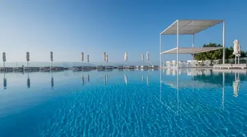 Dimitra Beach Hotel & Suites