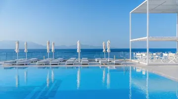 Dimitra Beach Hotel & Suites
