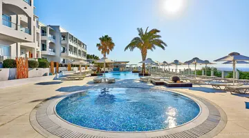 Dimitra Beach Hotel & Suites