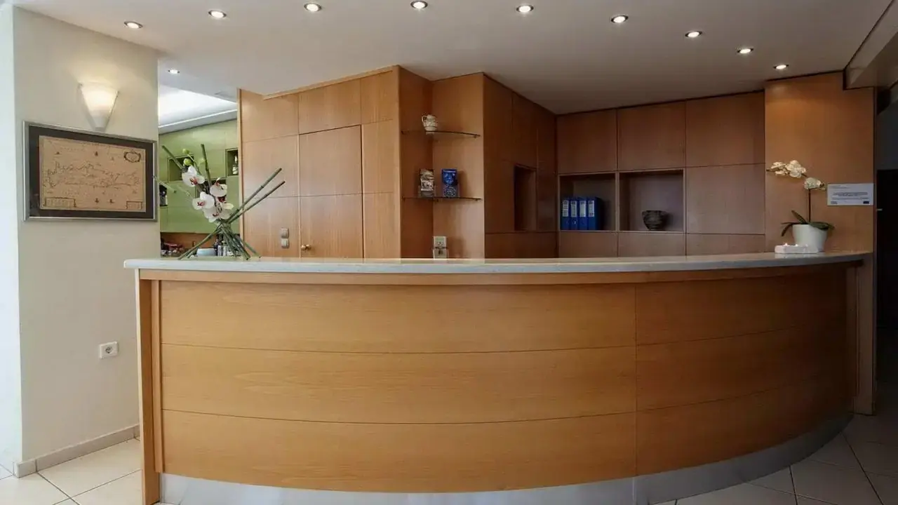 Dimitra Hotel & Apartments