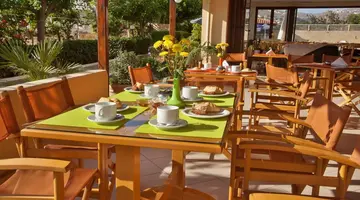 Dimitra Hotel & Apartments