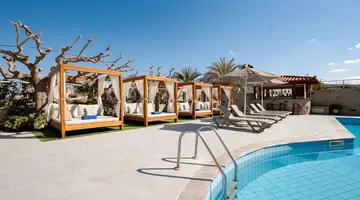 Dimitra Hotel & Apartments