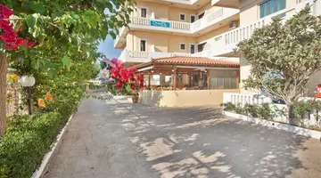 Dimitra Hotel & Apts