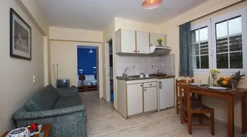 Dimitra Hotel & Apts