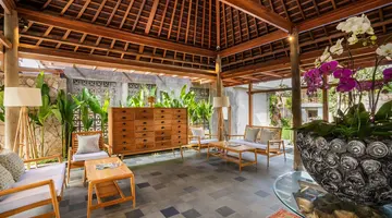 Dinara Hotel 