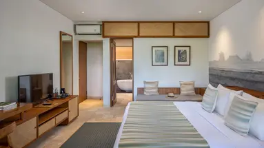Dinara Hotel 