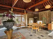 Dinara Ubud