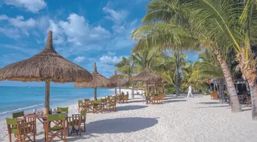 Dinarobin Beachcomber Golf Resort & SPA